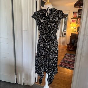 Knox Rose Black and White Floral Dress with Handkerchief Hem